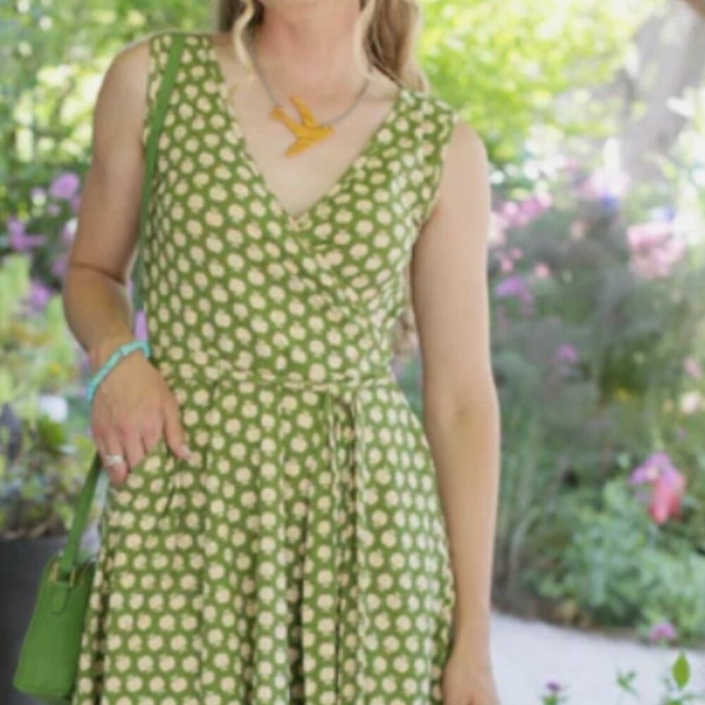 Effie's Heart Sigrid Dress Large - Green Apple print